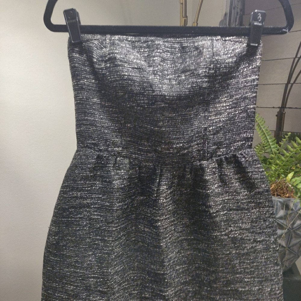 Party dress! - Picture 7 of 8